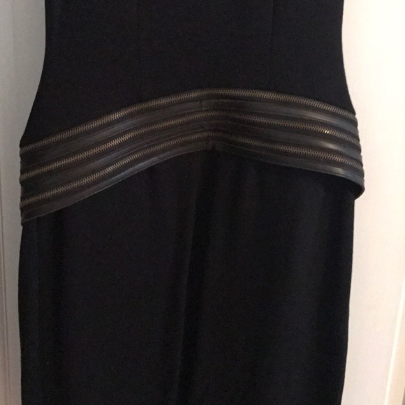 Black Dress - Picture 3 of 3